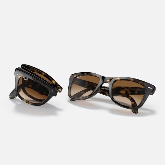 Ray-Ban - Wayfarer Folding Sunglasses - Picture 8 of 10